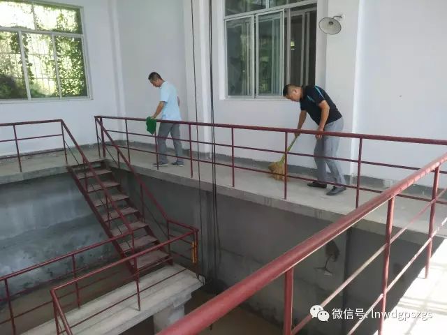 贯彻落实开展全域无垃圾活动推进会精神