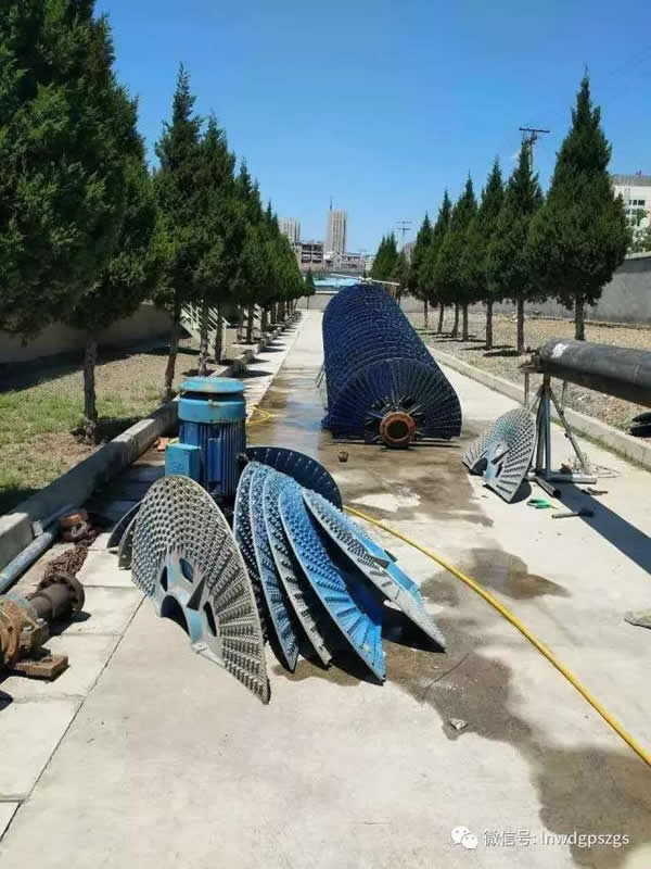 东江污水处理厂更换表曝机设备