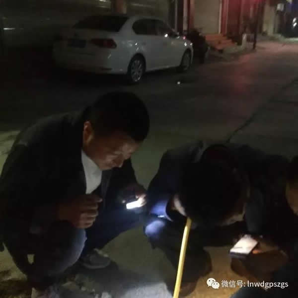 武都区供排水总公司开展城区供水管网测漏排查工作